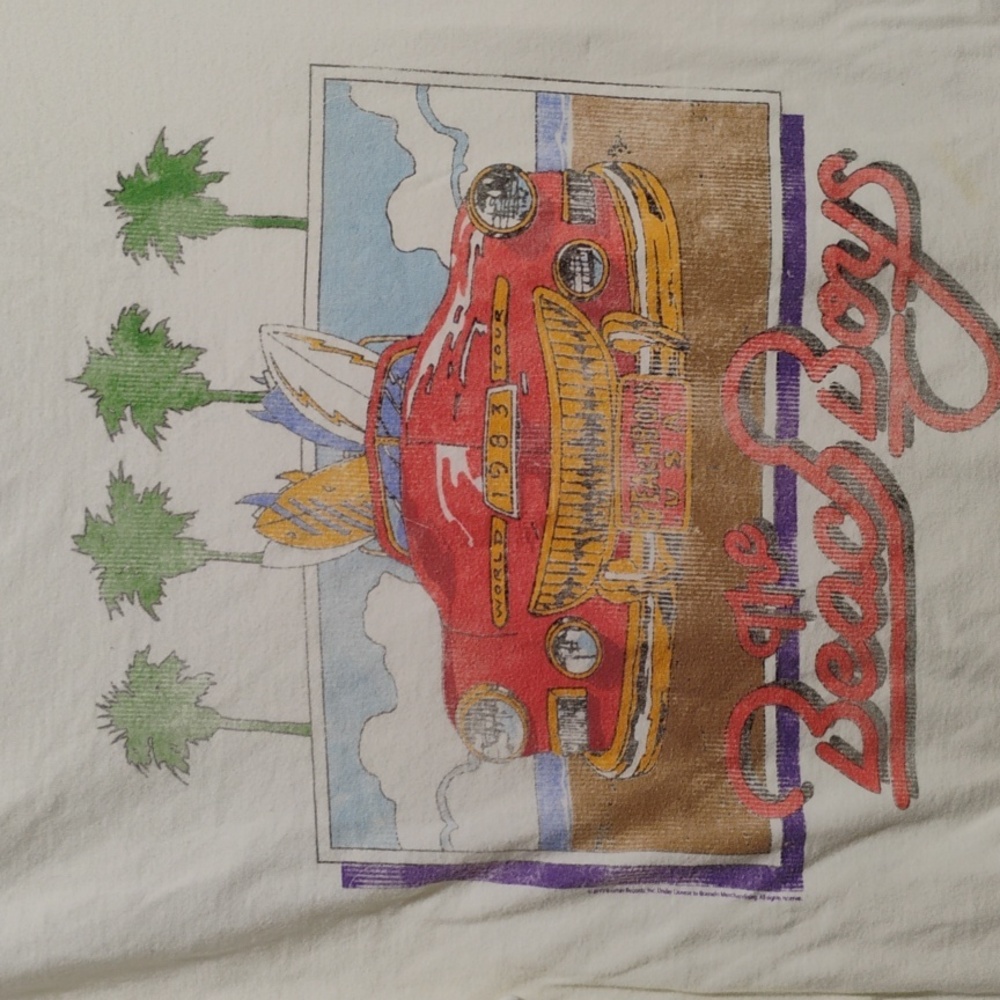 (BX16) SALE! The Beach Boys USA Vintage World Tour 1983 Print Shirt Light Stain - Picture 2 of 6
